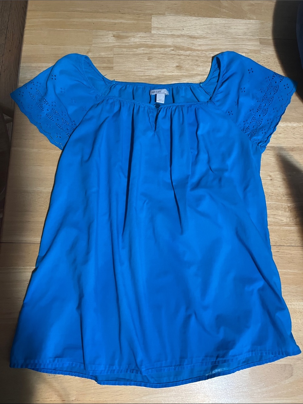 Old Navy Blue Aqua Square-Neck Eyelet Sleeve Top Women’s Small 100% Cotton